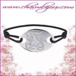Bracelet cordon avec sa grande plaque ovale en argent et gravure zodiaque de votre choix